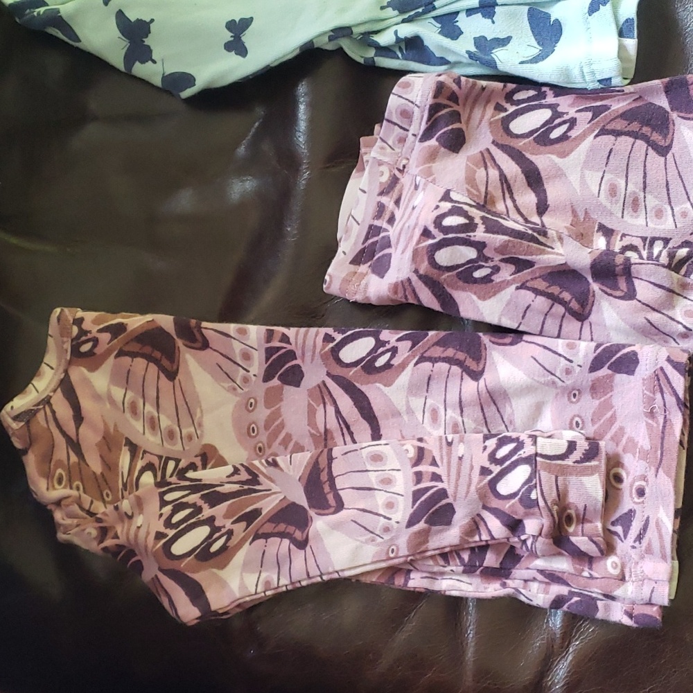 Lot: 2 pair 4T GAP Organic Cotton pj's used butterfly 🦋 - Picture 5 of 8